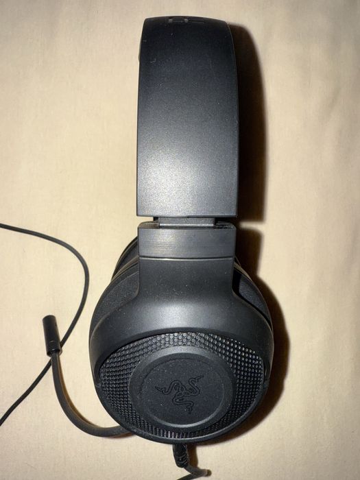 Слушалки Razer!!