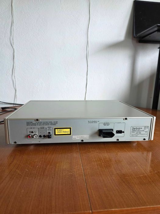 Technics SL-E10 – CD Player HiFi compact și fiabil, cu sunet clar și plăcut