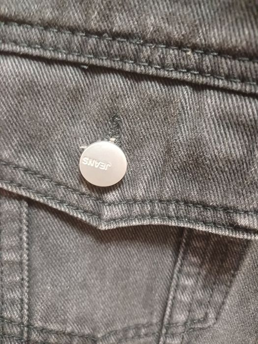 Джинсовая куртка