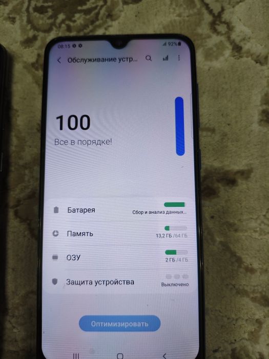 Продам Самсунг А50  4/64 Гб