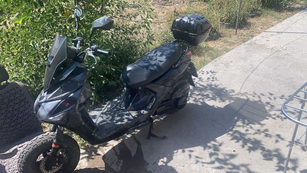 Самурай скутер 180сс