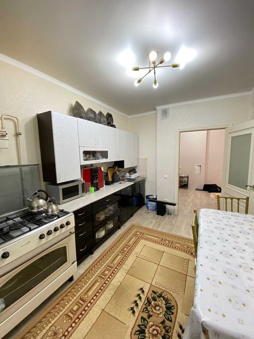 продается 2 ком Жана орда