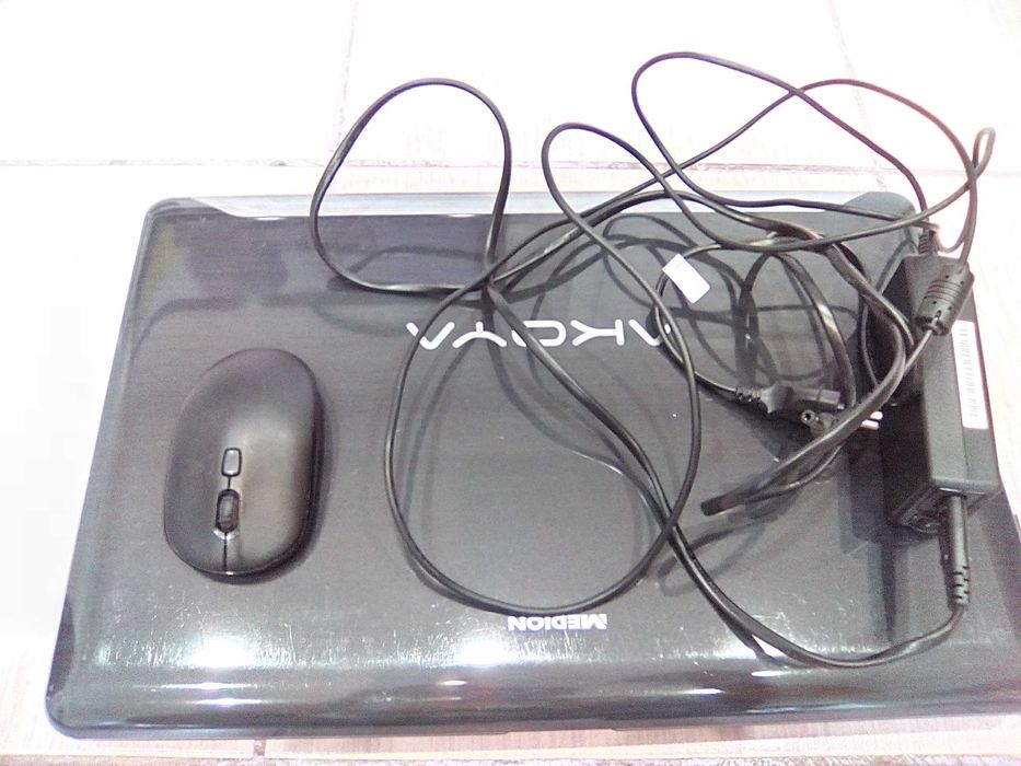 Лаптоп MEDION AKOYA Notebook P7624 MD 98920 - 4 процесора