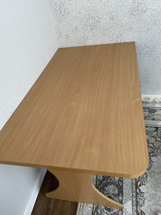 Стол для кухня и.д