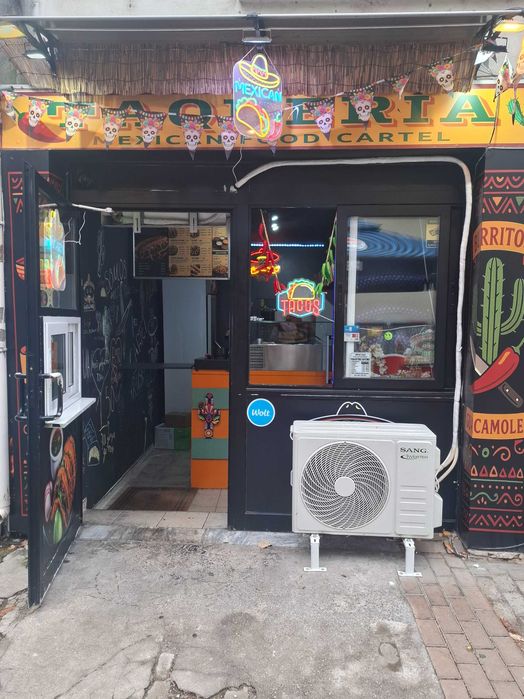 Продава се работещ бизнес в центъра на Русе ,,Mexican food Cartel"