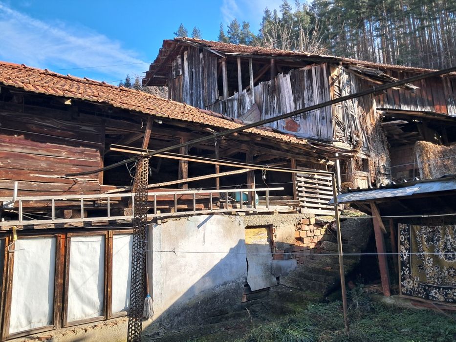 Продава се Къща в с. Черни Осъм, Област Ловеч - 420 кв.м за 56 €/кв.м - Снимка #8