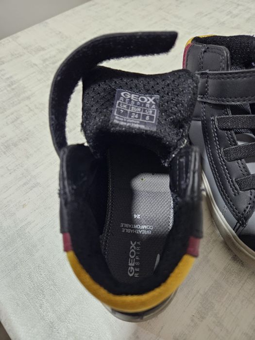 Tenesi Geox mar.24