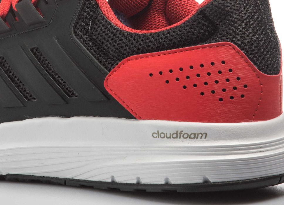 Adidas - нови оригинални маратонки №46