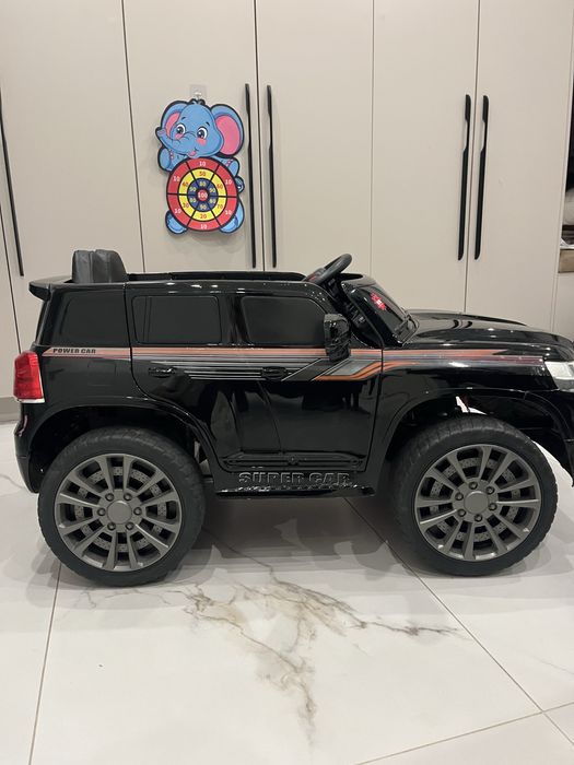 Детская электромашинка