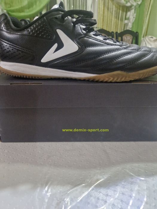 Продам новые сороконожки