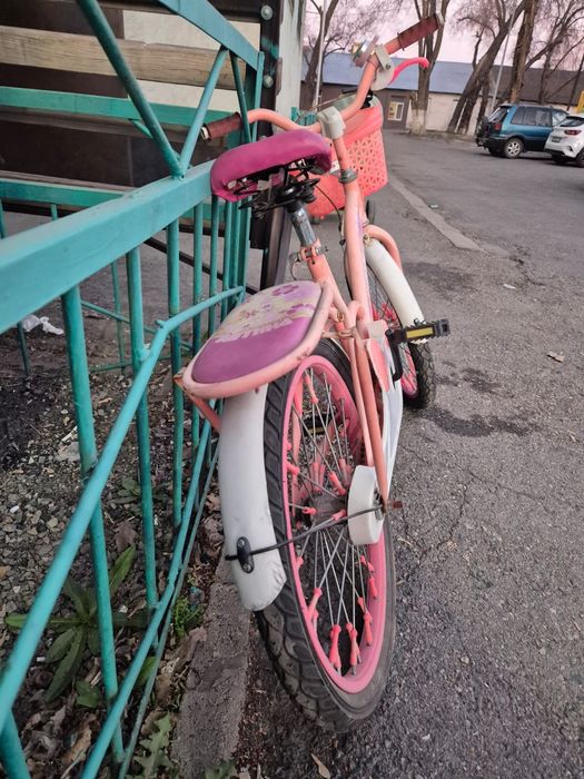 Продам детский велосипед 5- 8 лет для девочки