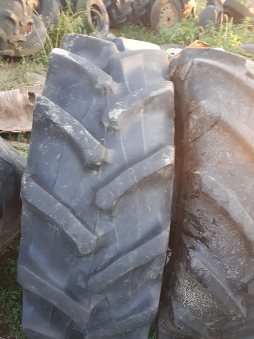 Anvelopa tractor 300/70R20