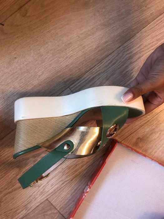 Босоножки 38 размера