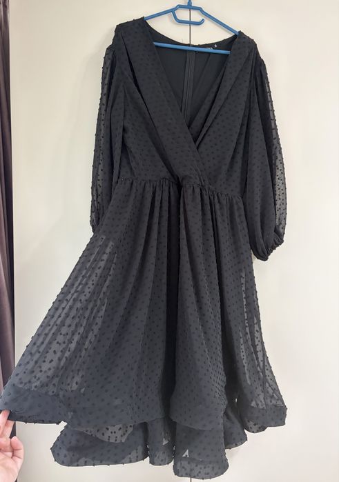 Rochita neagra eleganta ejolie