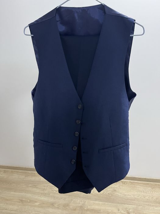 Costum barbati ocazie