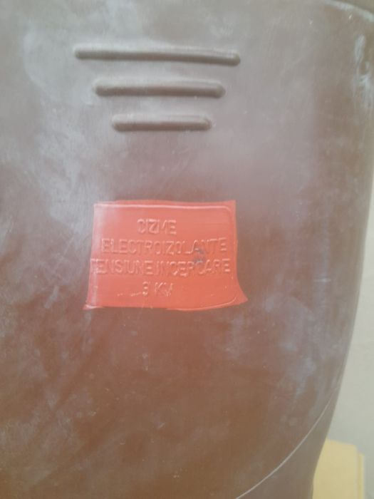 Cizme electroizolante