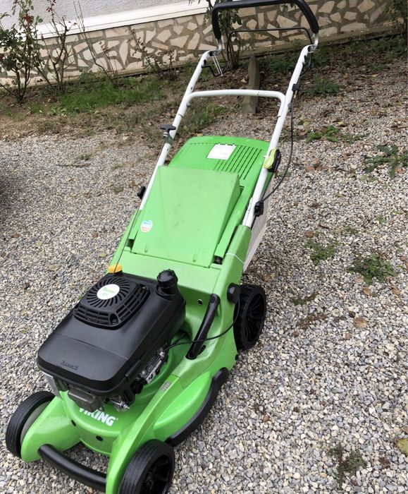 Masina de tuns iarba Viking