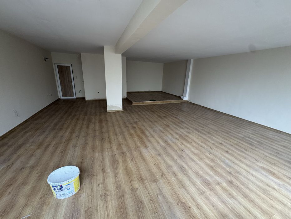 Продава се Офис в Велико Търново, Център - 98 кв.м за 796 €/кв.м - Снимка #2