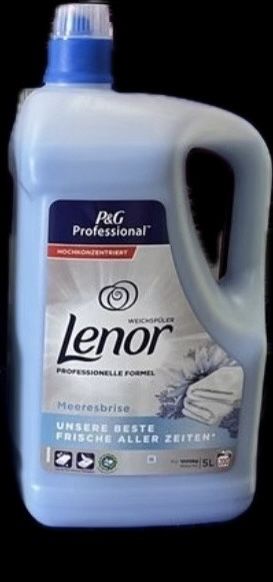 Качествен течен прах за пране и омекотители.