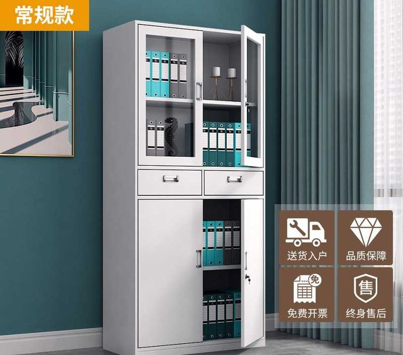 Ko‘p bo‘limli metall shkaf | Многосекционный металлический шкаф