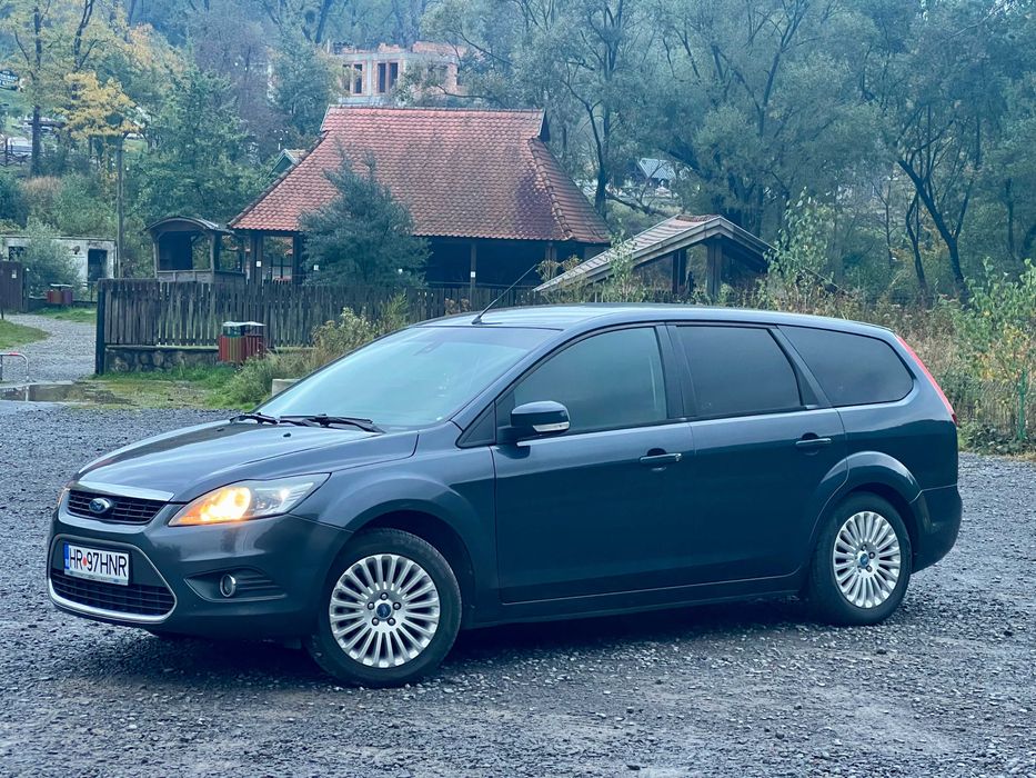 FORD Focus 2010 — imagine 3