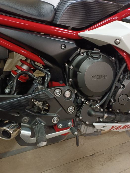 Продам Ямаха FZ6 RD 2013г.