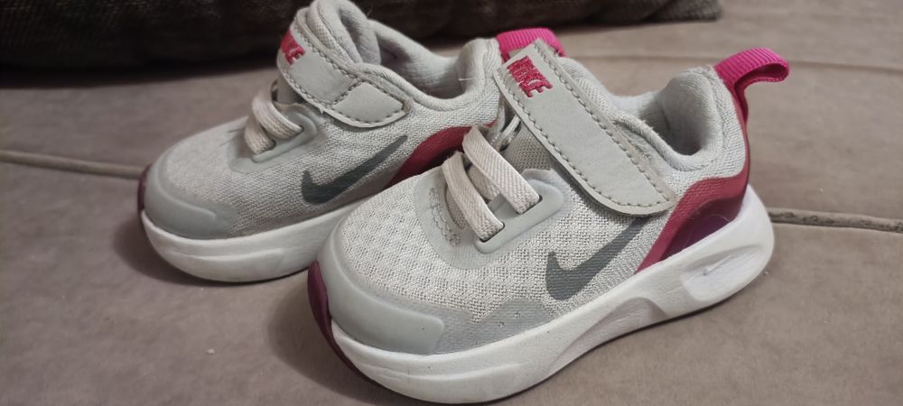 Маратонки Найк за момиче