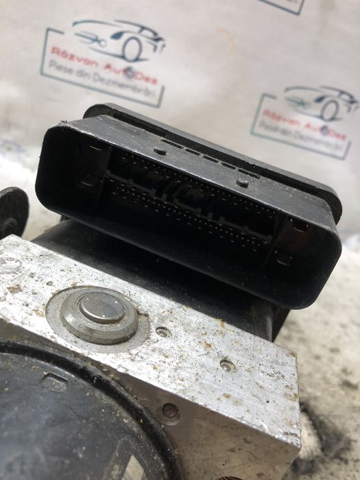 pompa abs volkswagen golf 5 2006