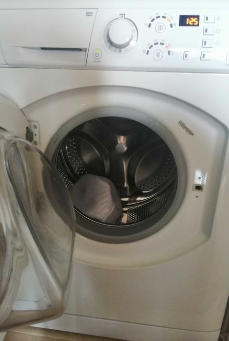 Пералня в отлично състояние