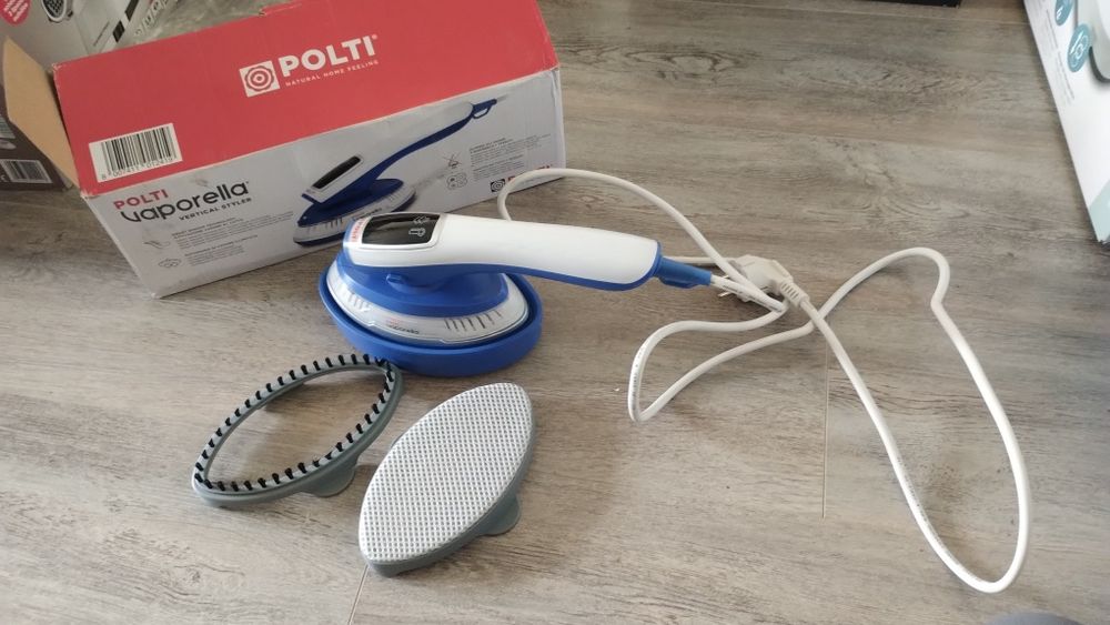 Polti Vaporetto  vertical styler