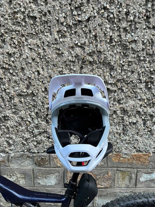 Orbea Occam LT H30 2026 с 18 месеца гаранция