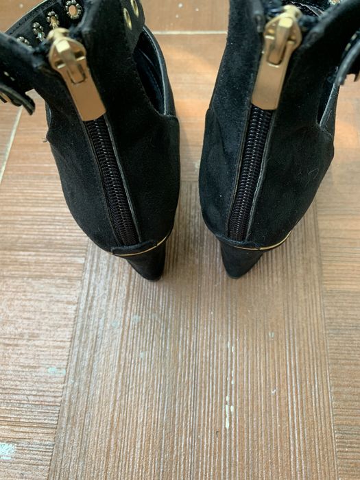 Botine scurte noi