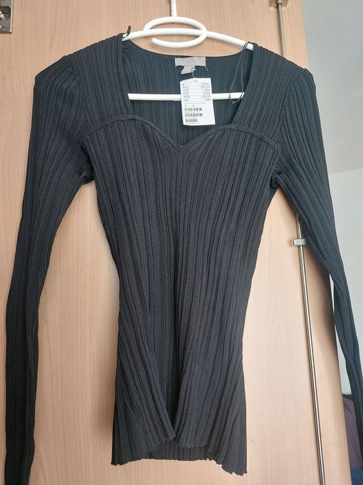 Bluza H&M noua cu eticheta