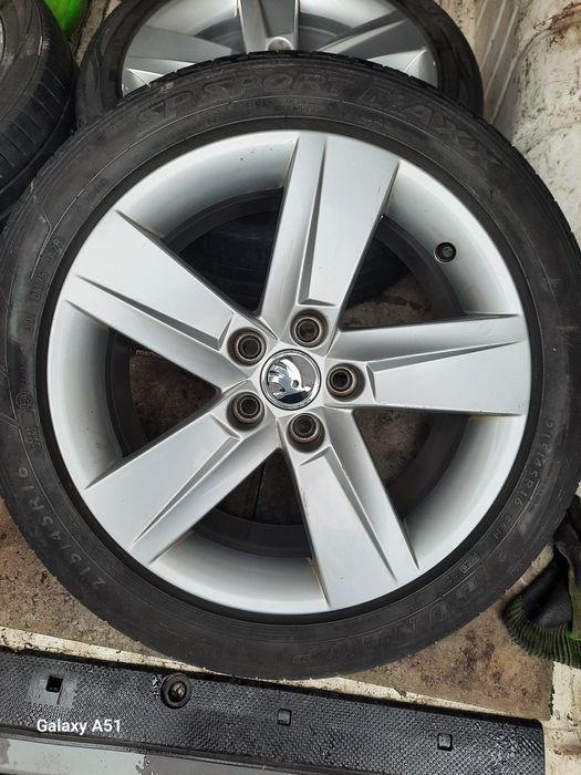 Ляти джанти с гуми ШКОДА 5×100