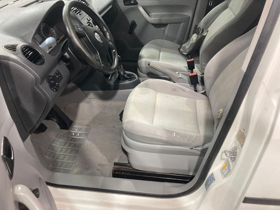 VW CADDY 1.9 TDI - 5 locuri