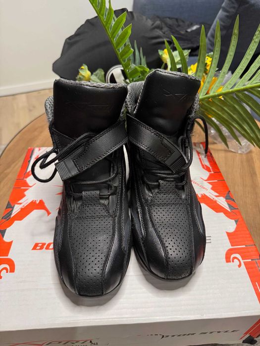 Боти за мотор A-PRO ROMA BLACK