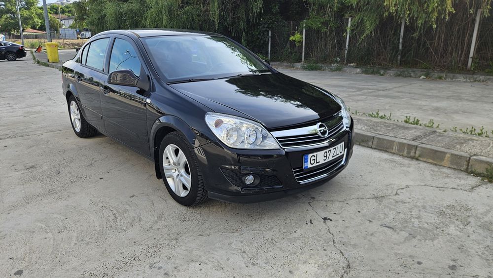 OPEL Astra 2010 — imagine 4