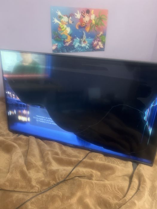 Tv LG 108 cm. display spart