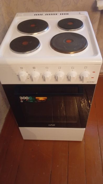 Продам электро плита