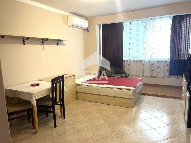 Продава се Едностаен апартамент в София, Люлин 10 - 28 кв.м за 1895 €/кв.м - Снимка #2