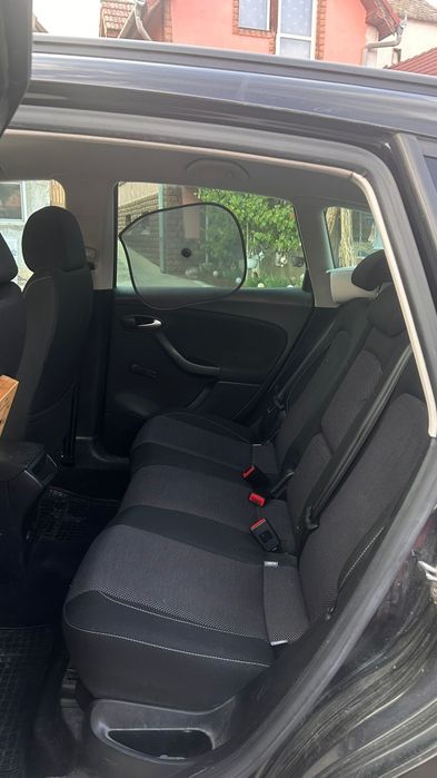 Vând Seat Altea XL