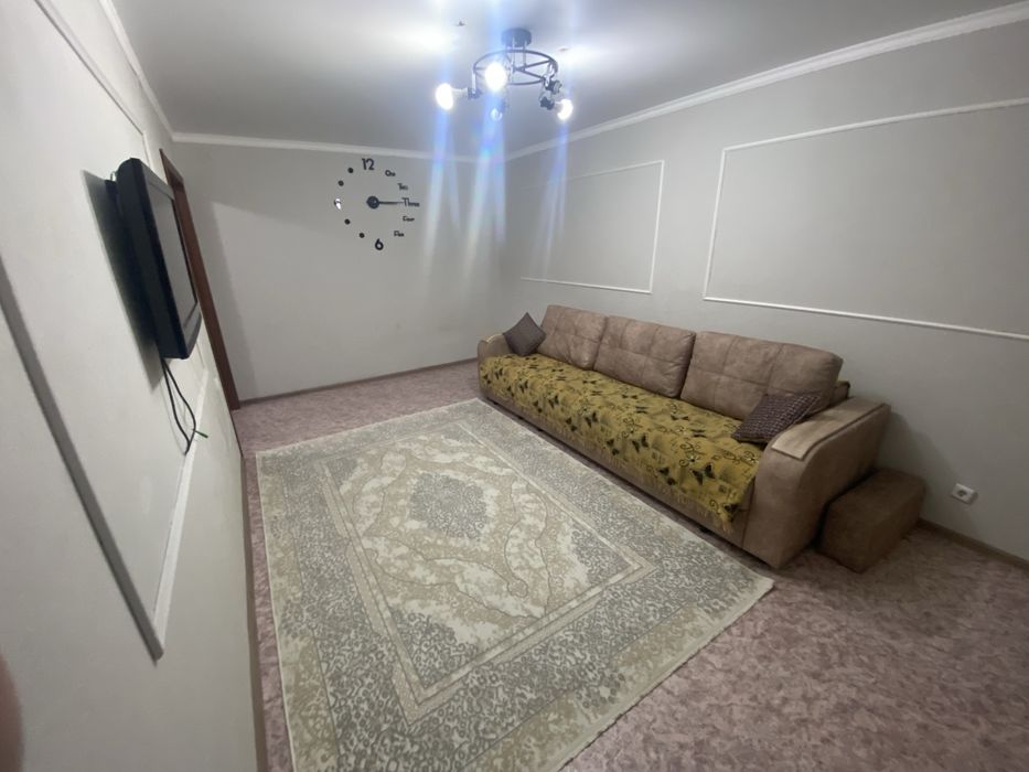 Сдам 2х ком квартиру на длит срок