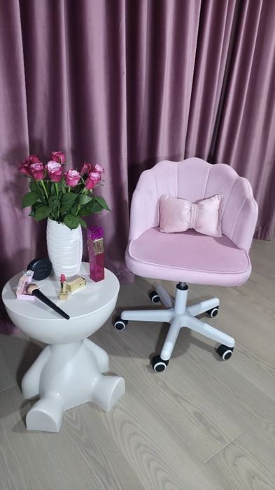 Scaun catifea roz rotativ