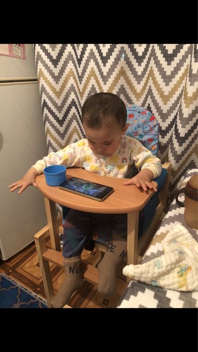 Продаю стульчик для кормления