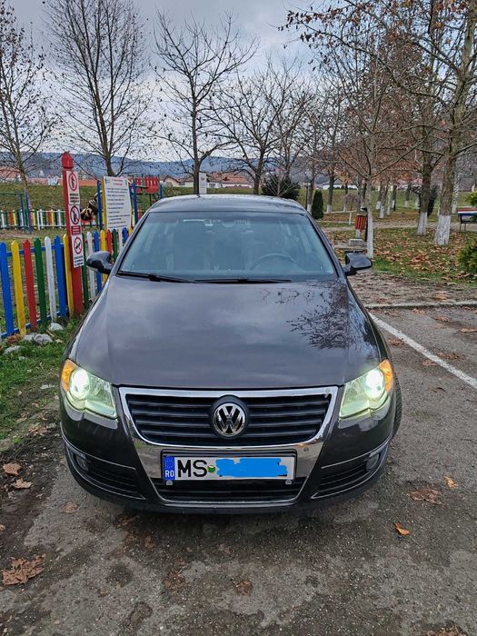 Vand masina volkwagen passat