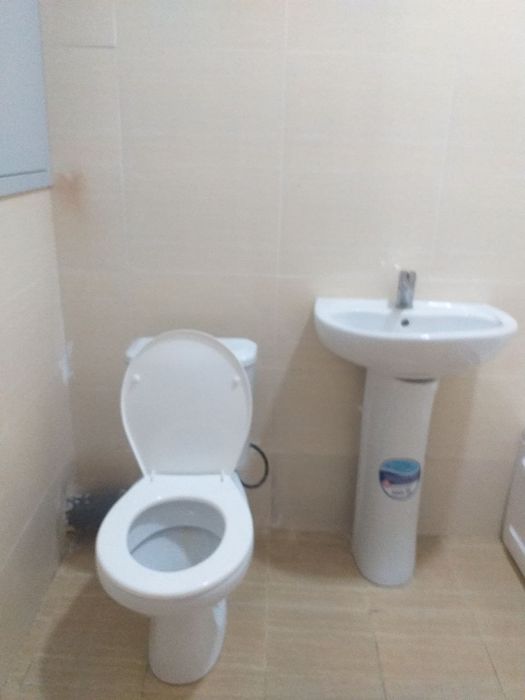 Qiziltepa tumani Malikobod MFYda yangi kvartira sotiladi