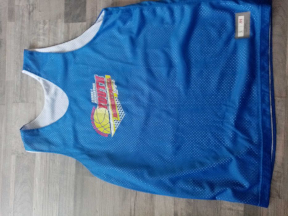 Баскетболен потник на Youth basketball League