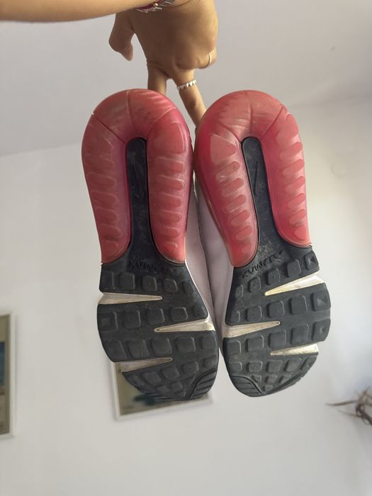 Обувки Nike air розови