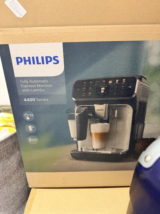 Кафеавтомат Philips – Series 4400 LatteGo