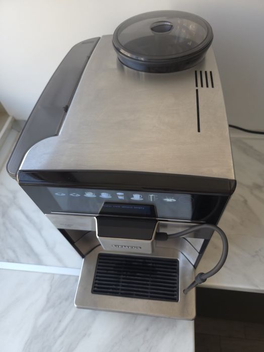 Кафе автомат Сименс EQ6 S700